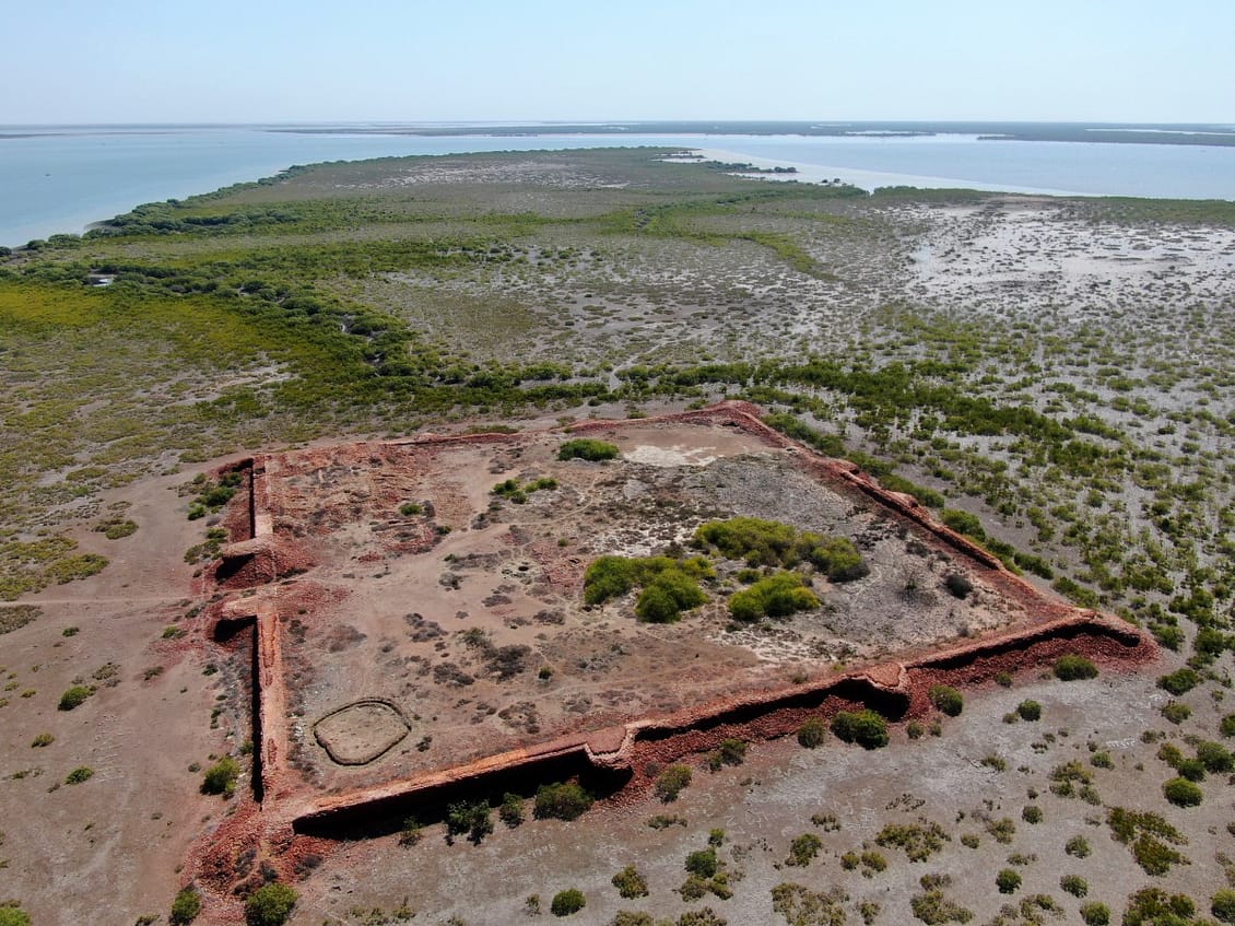 The fort at Lahiri Bandar